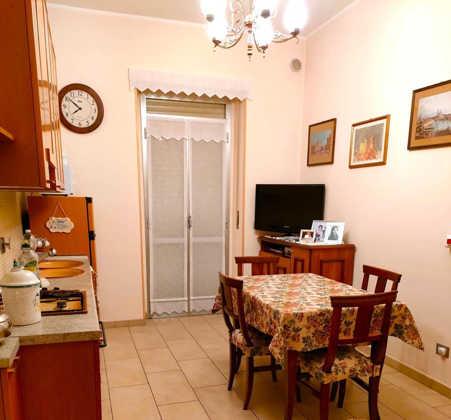 Appartamento A Casa Di Anri Torino Esterno foto